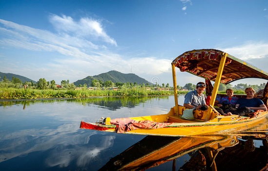 Srinagar Shikara Ride